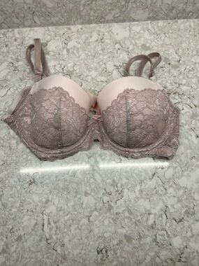 Victoria's Secret Lace Push-Up Bra - Blush Pink